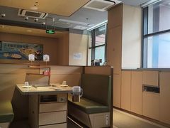 -海底捞火锅(珠影星光城夜宵主题店)