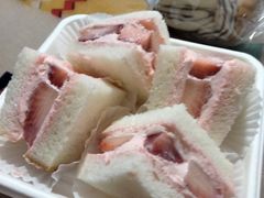 -罗森尼娜(德思勤店)