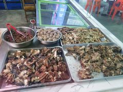 -五指山生态小黄牛(皮皮虾海鲜广场店)