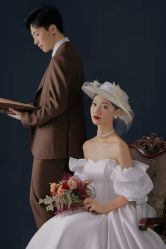 -雪中彩影婚纱摄影·微光艺术中心