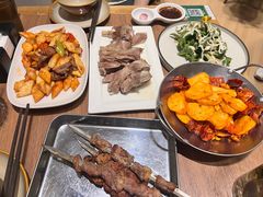 -贯贯吉·清真餐厅(浙江中路店)