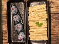 -蘑界·野生菌火锅(深业上城店)