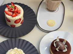 -潮一不贰·法式甜品·生日蛋糕·西式简餐(外滩店)