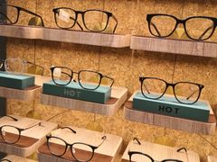 -MUJOSH木九十眼镜(月星环球港B1店)