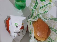 -德克士精巧店(大宁百联精巧PL店)