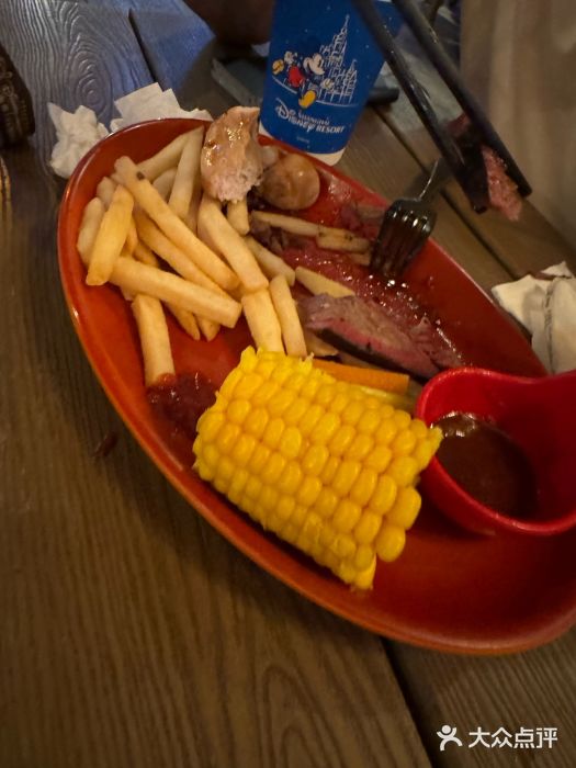 Tangled Tree Tavern 老藤树食栈图片