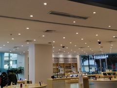 -华为授权体验店(中山公园来福士)