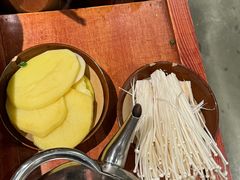 -周小明火锅(黑金冠社区店)