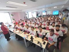 -爱月宝月嫂·育儿嫂(哈尔滨总店)