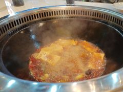 -哈尔滨烧烤·山河村铁锅炖(交大店)