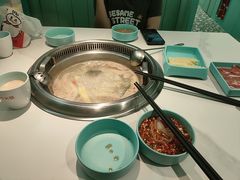 -季季红火锅(柳州城中万达二店)