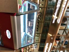 -雍和会海鲜姿造自助(湖东路店)