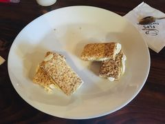 -浙江越秀外国语学院