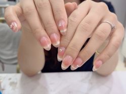 -尤米一站式美甲美睫