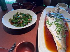 -荷栖小院·品质江西菜(红谷滩店)
