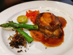 煎焗大连鲍-潮隐·东园现代潮菜
