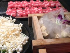 -旺晖本帮骨头煲·深夜火锅(梅园路店)