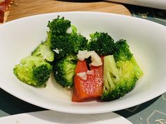 -庖丁兄弟干式熟成牛排自助餐厅(仁恒伊势丹店)