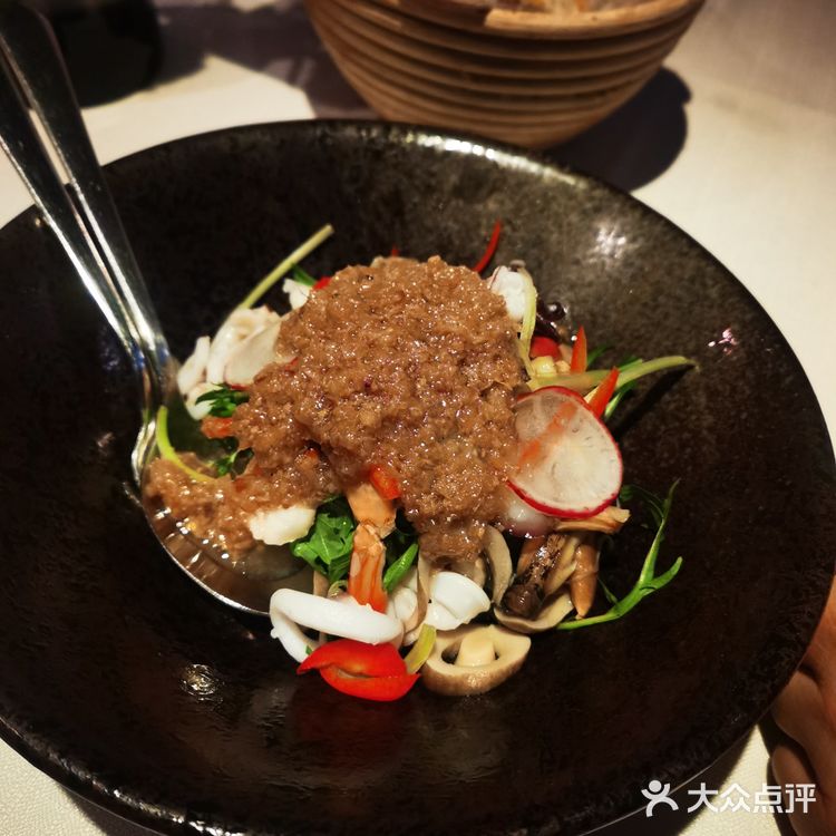 [愉快][愉快]这家[衡山路]附近商户最近突然被超多人打卡！快去看看