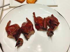 脆皮妙龄鸽-新荣记(建国门外大街店)