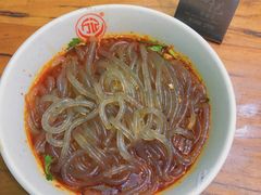 -万记麻辣烫国展总店