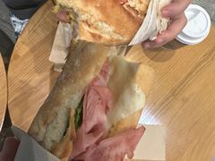 -星巴克(北京佳程广场店)