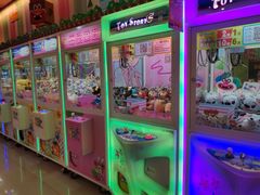 -汤姆熊欢乐世界(红博会展购物广场店)