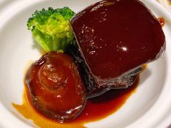 鲜鲍鱼红烧黑猪肉-宁波状元楼酒店(和义路店)