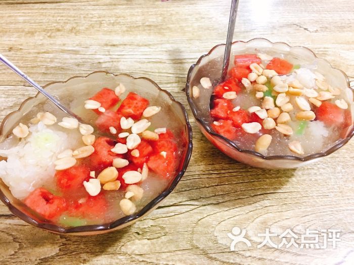 正宗八宝冰饭图片 - 第1张