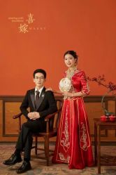 -雪中彩影婚纱摄影·微光艺术中心