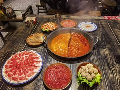 -冯校长老火锅(中联广场店)