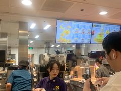 -麦当劳(轻轨曹杨路店)
