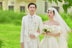 -巴黎春天婚纱摄影STUDIO·定制