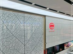 -上海华裕比亚迪4S店