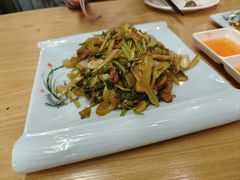 -宏记广东客家菜(丰汇店)