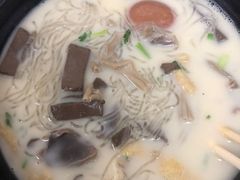 -津津老鸭粉丝馆(正东路店)