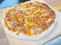 -玛格萝妮比萨屋(四平店)