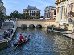 -东港音乐喷泉广场