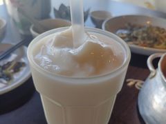 椰青奶昔-大头虾越式风味餐厅(光明广场店)