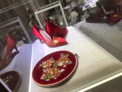 -南京宝娜嫁衣婚纱礼服馆(中央路店)