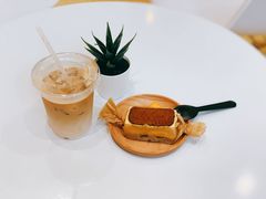 冰拿铁-XI·LaundryCafe 喜咖自助洗衣咖啡店
