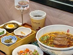 -康师傅私房牛肉面(申虹店)