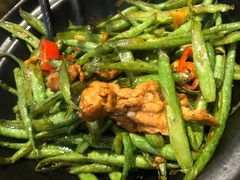 砂锅刀豆丝-胡子大厨·超级小炒肉(晶耀前滩店)