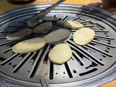 -老炉家木炭烤肉(长江国际店)