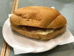 招牌咸牛肉芝士猪仔包-华嫂冰室(尖沙咀店)