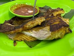 -明记烧鱼美味店