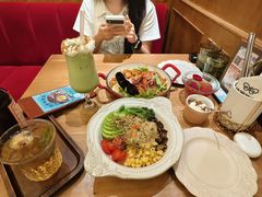 -秘密旅行Bonjour(黑金冠 江南西店)