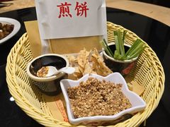-鲁菜根·泰山菜(泰山店)