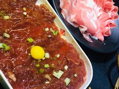 滑牛肉-沸炉重庆老火锅(军事博物馆店)