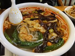 -水平有限螺蛳粉(宏达大厦店)
